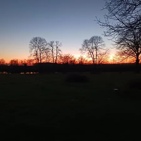 Couette-café Domaine Du Clos Henri Essay