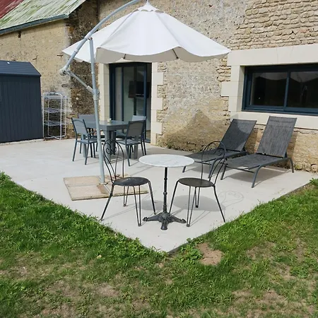 Domaine Du Clos Henri Bed & Breakfast *