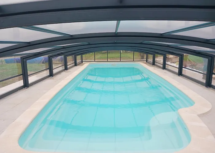 Couette-café Domaine Du Clos Henri Essay